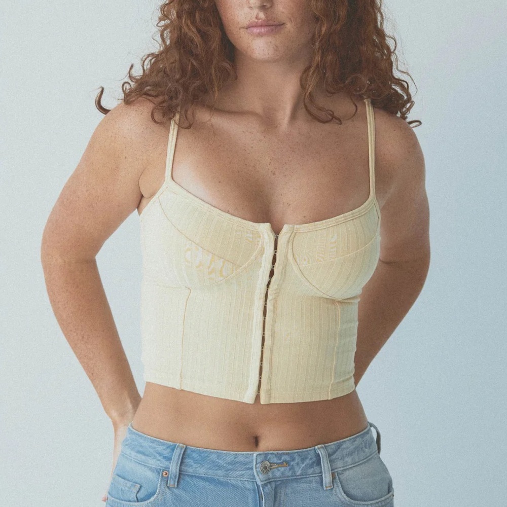 Klassy Network RIBBED CORSET BRAMI in Light Yellow Nude